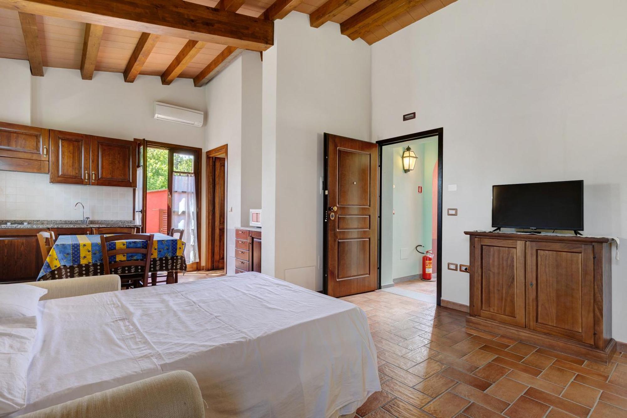 La Bettola Tavern Rooms Restaurant Montopoli in Val dʼArno Exterior foto